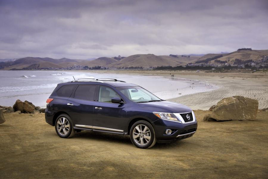  Nissan Pathfinder 2013 года  (фото 140 из 141)